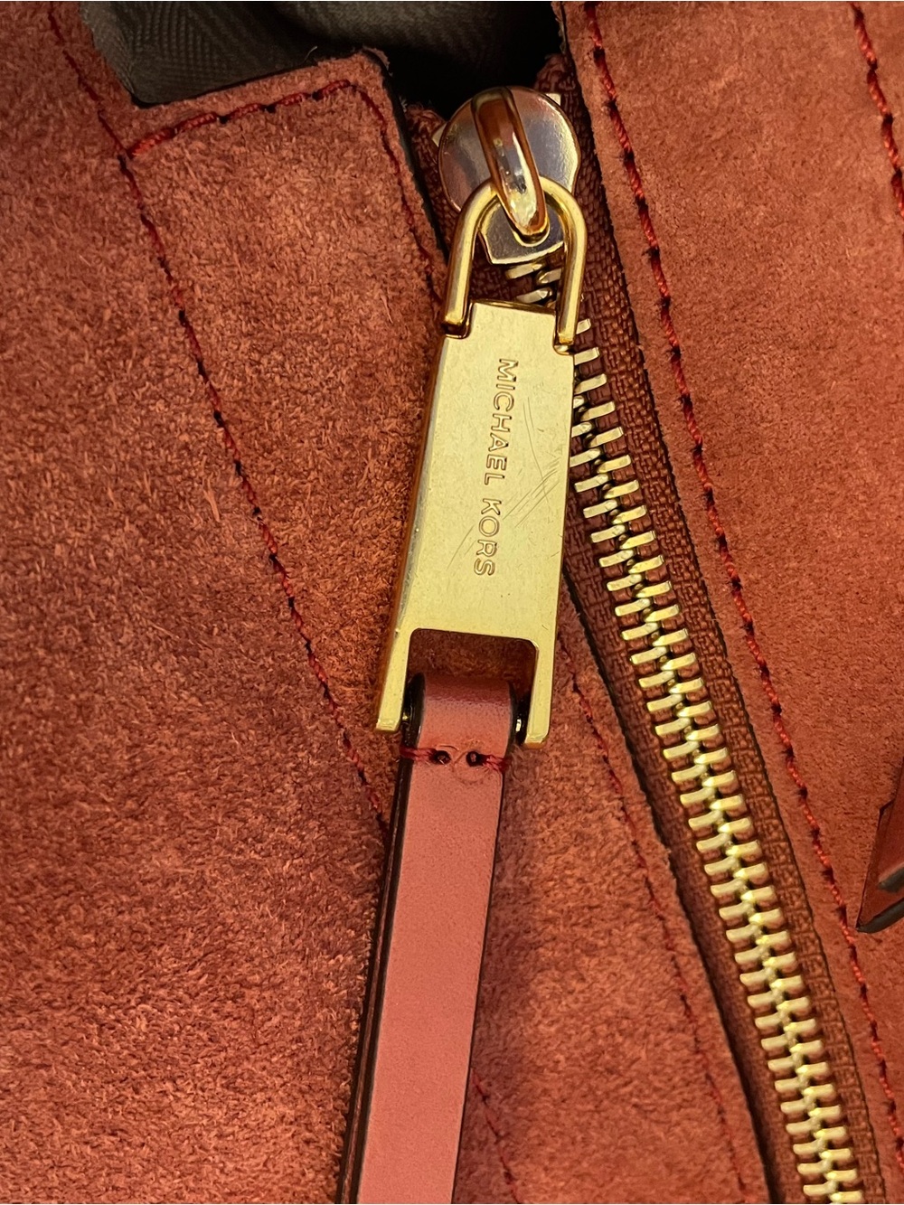 NEW! Michael Kors Suede Hobo Bag in Rust Tan with Tassel - Picture 4 of 13